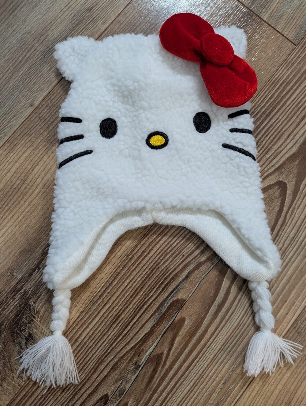 Sanrio Hello Kitty White Sherpa Fleece Red Bow Earflap Tassel Hat Beanie